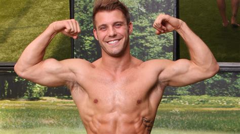 paul calafiore nudes|Big Brother 18’s Naked Male Houseguests: 25 Gifs And Pics Of。